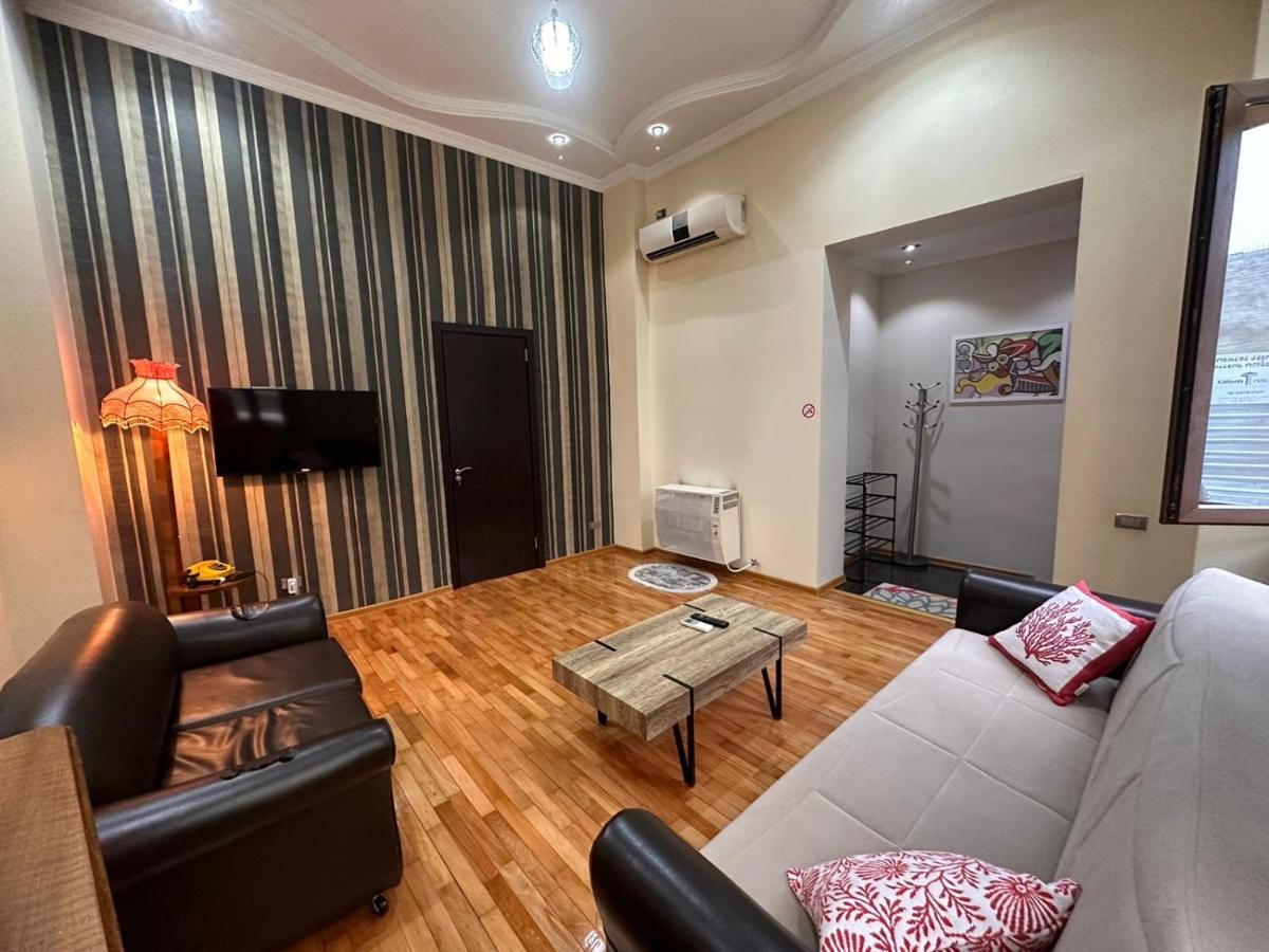 Old Batumi Apartment On Kostava 9 エクステリア 写真