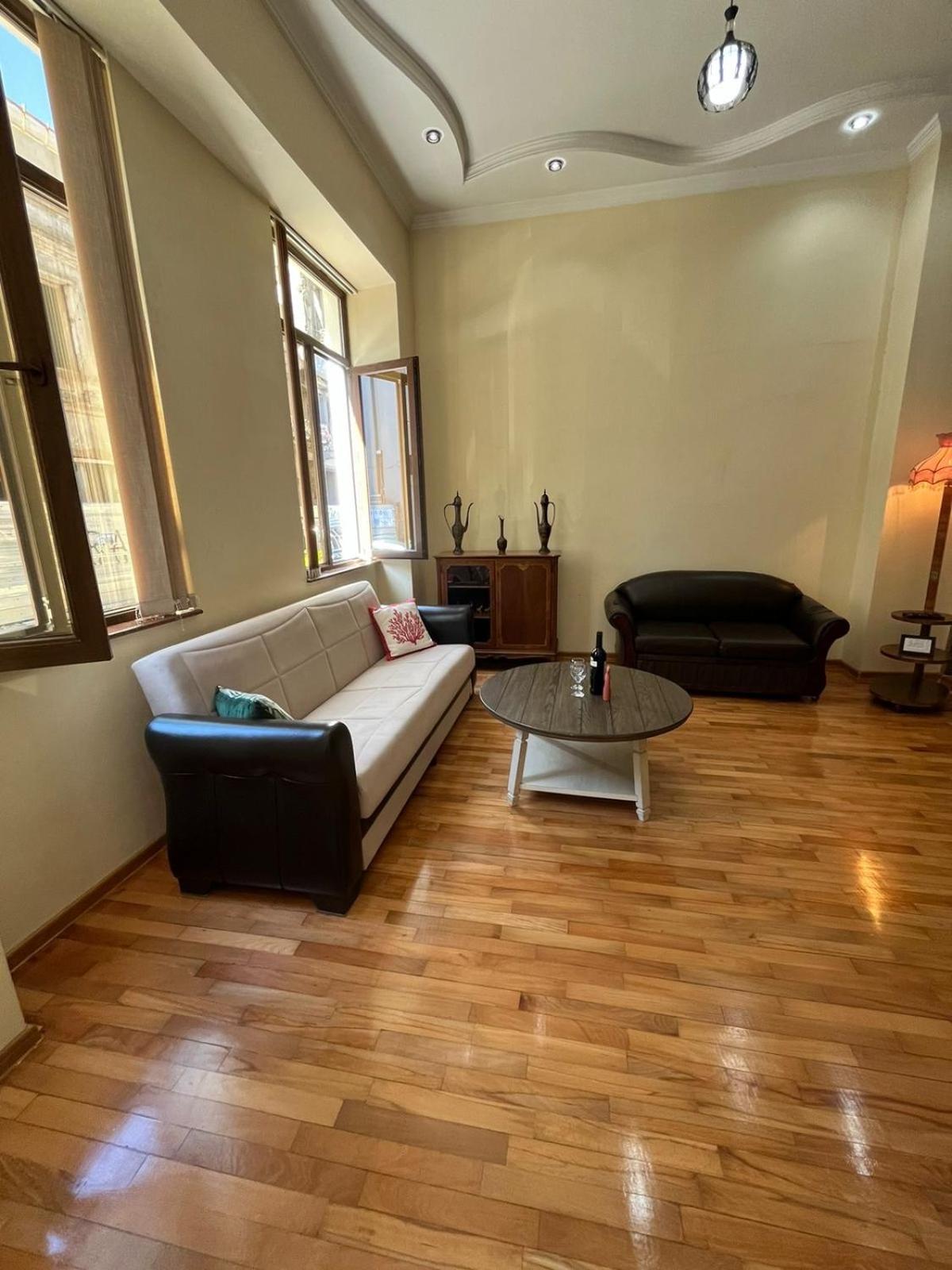 Old Batumi Apartment On Kostava 9 エクステリア 写真