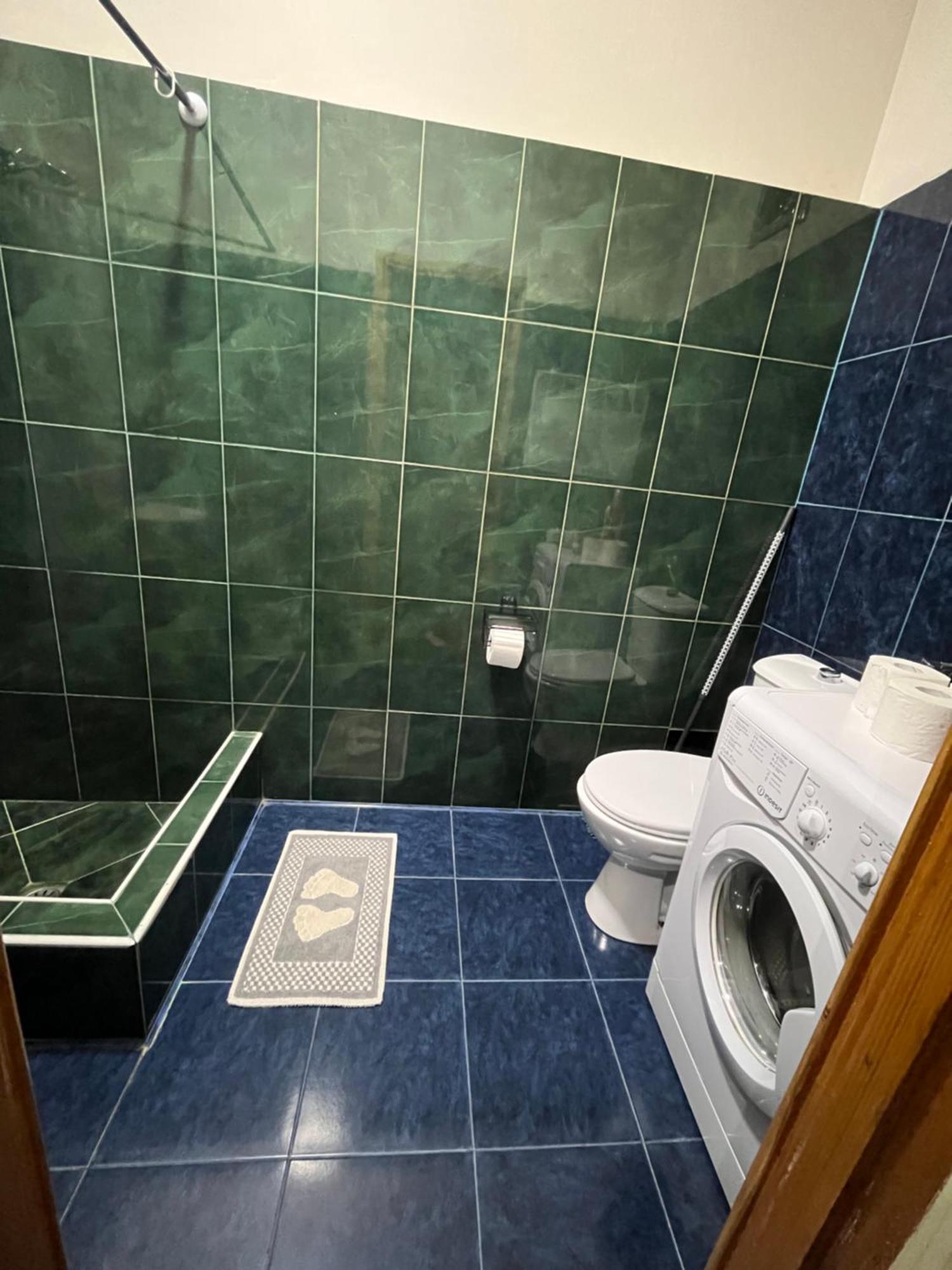 Old Batumi Apartment On Kostava 9 エクステリア 写真